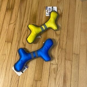 Pair of Ultra durable pet squeaker toys
